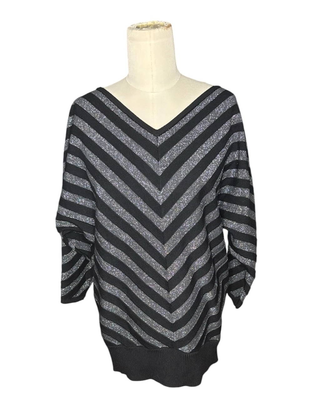 Carmen Black & Silver Chevron V-Neck Sweater